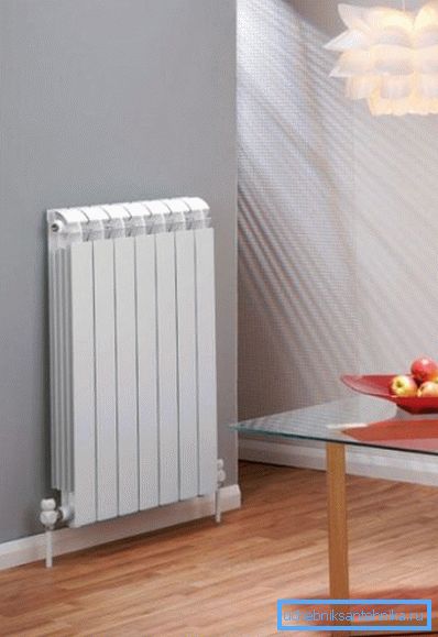 Aluminijasta modifikacija VOX s spodnjo povezavo Aluminijasta modifikacija VOX s spodnjo povezavo