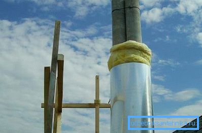 Azbestni cementni dimnik. Azbestni cementni dimnik.