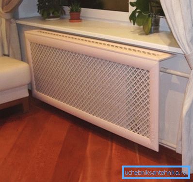 Najpogostejši zaslon MDF, to je okvir (zunaj podoben vratu) in polnjenje iz poceni materialov. Najpogostejši zaslon MDF, to je okvir (zunaj podoben vratu) in polnjenje iz poceni materialov.