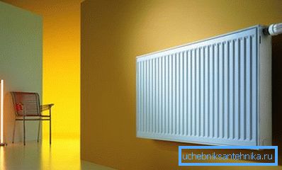 Pogosto uporabljajte jeklene radiatorje za ogrevanje zasebne hiše. Pogosto uporabljajte jeklene radiatorje za ogrevanje zasebne hiše.