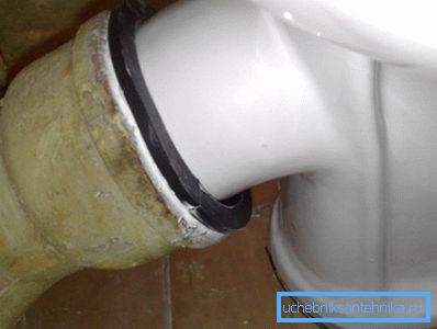 Sušilna cev za prašičje železo 100 mm, povezana z WC školjko