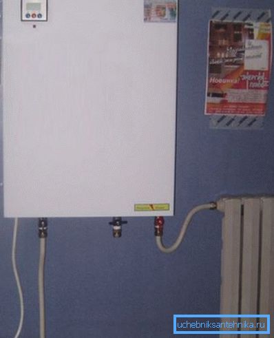 Varčno električno ogrevanje hiše s kotlom Varčno električno ogrevanje hiše s kotlom