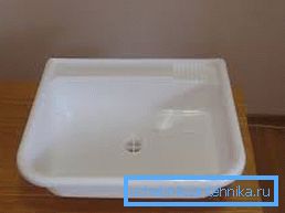 Fotografija standardne plastične avtopralnice