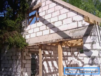 Uporaba takšnih materialov pri izdelavi okenskih odprtin ali izdelavi kovinskih okvirjev in mej Uporaba takšnih materialov pri izdelavi okenskih odprtin ali izdelavi kovinskih okvirjev in mej