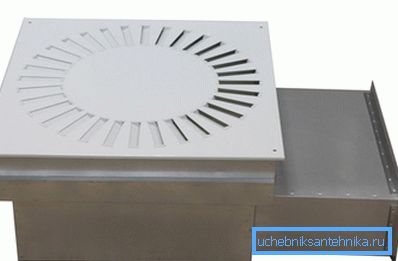 Statična tlačna komora porazdeli pretok zraka skozi celotno mrežno področje.
