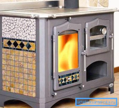 Kamin z vodo