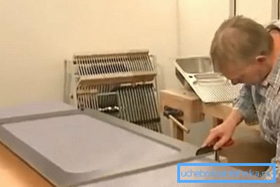 Vpenjanje šablone Vpenjanje šablone