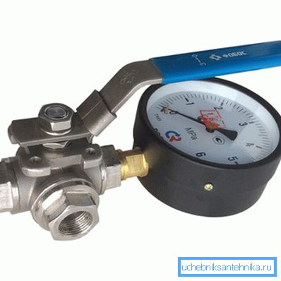 Manometer s tri-žerjavnim žerjavom. Manometer s tri-žerjavnim žerjavom.