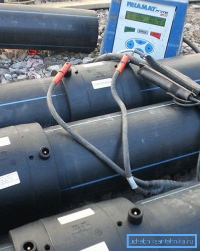 Montaža polietilenske elektrofuzijske opreme. Montaža polietilenske elektrofuzijske opreme.