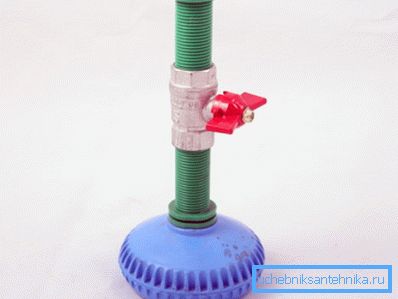 Na fotografiji - tuš z ventilom