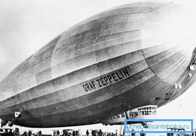 Na fotografiji - nemška zračna ladja Graf Zeppelin. Duralumin je bil uporabljen za izdelavo togega ogrodja, ki je zrakoplov odporen proti vetru. Na fotografiji - nemška zračna ladja Graf Zeppelin. Duralumin je bil uporabljen za izdelavo togega ogrodja, ki je zrakoplov odporen proti vetru.