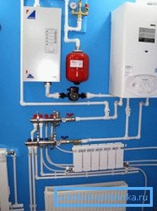 Na fotografiji - priključitev električnega kotla je končana. Na fotografiji - priključitev električnega kotla je končana.
