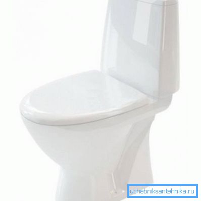 Na sliki je prikazan primer izdelka z izhodnim procesom, ki se razprostira v tla.