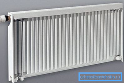 Na fotografiji - Prado 10 Universal radiator Na fotografiji - Prado 10 Universal radiator