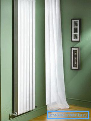 Na fotografiji: aluminijasti radiatorji prihajajo v različnih konfiguracijah. Na fotografiji: aluminijasti radiatorji prihajajo v različnih konfiguracijah.