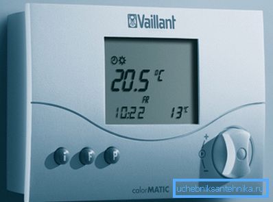 V foto-daljinskem termostatu. V foto-daljinskem termostatu.