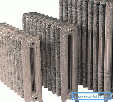 Zunanji litoželezni radiatorji različnih velikosti