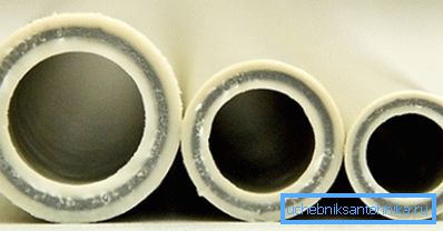 Posebno priljubljeni na tem področju so večplastni ali ojačani materiali, ki nimajo le dobre toplotne prevodnosti, temveč imajo tudi visoko trdnost Posebno priljubljeni na tem področju so večplastni ali ojačani materiali, ki nimajo le dobre toplotne prevodnosti, temveč imajo tudi visoko trdnost