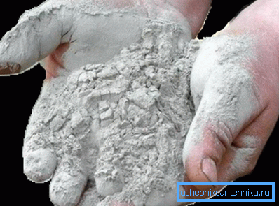Preostalega cementa ni treba spuščati po stranišču. Preostalega cementa ni treba spuščati po stranišču.