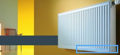 Panel je enostavno nastavljiv. Panel je enostavno nastavljiv.