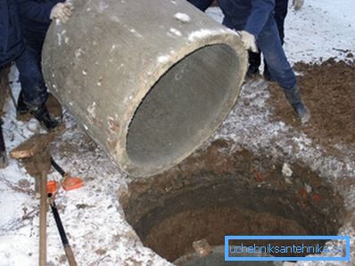 Z poglabljanjem gradnje naraščajočih novih obročev. Z poglabljanjem gradnje naraščajočih novih obročev.