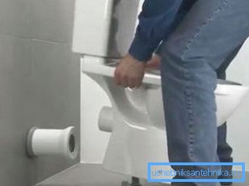 Priključitev stranišča na trdo cev