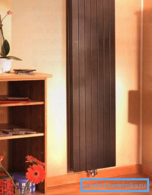 Primer visokega radiatorja Primer visokega radiatorja