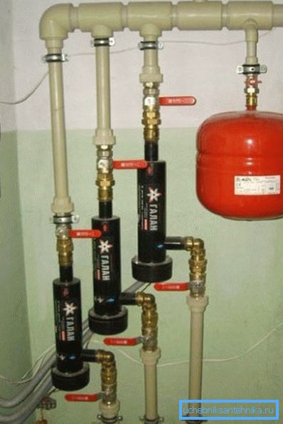 Najenostavnejši tip električnih sistemov z majhnimi kotli Najenostavnejši tip električnih sistemov z majhnimi kotli