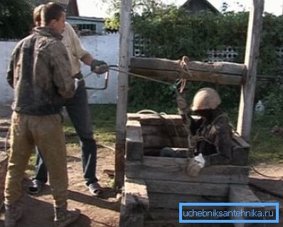 Bolje je opraviti delo skupaj ali tri. Bolje je opraviti delo skupaj ali tri.