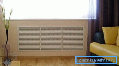 Maska in radiator sta en sam sistem. Maska in radiator sta en sam sistem.