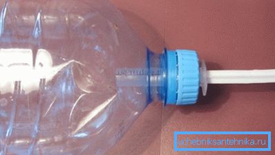 Washstand plastične steklenice in brizge