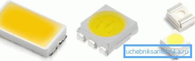 LED-ji različnih generacij se zlahka razlikujejo po obliki in velikosti kristala. LED-ji različnih generacij se zlahka razlikujejo po obliki in velikosti kristala.