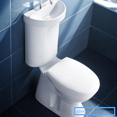 WC z umivalnikom.