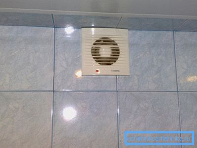 V mestnem stanovanju je dovolj, da v ventilacijske kanale namestite ventilatorje.