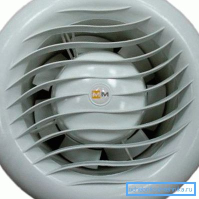Ventilator za prisilno prezračevanje parne sobe