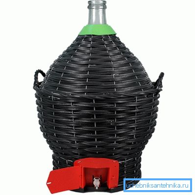 Vinski pot z pipe. Vinski pot z pipe.