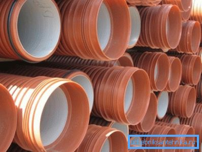 Drenažna valovita drenažna cev PVC premer 300 mm