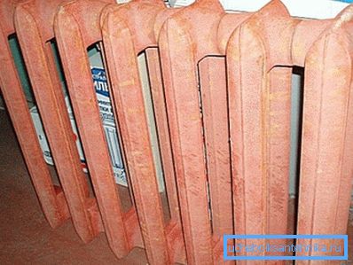 Radiator MS 140m, premazan in pripravljen za barvanje Radiator MS 140m, premazan in pripravljen za barvanje