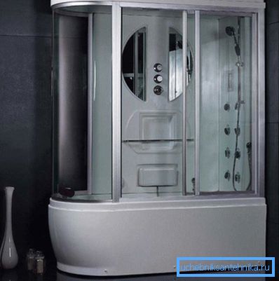 Zaprti plastični tuš 130x70
