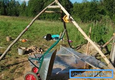 Tu je bila naprava izdelana ročno in iz improviziranih sredstev, če je zagotovljena, da zdrži 500-600 kg, potem se lahko uporabi, čeprav ne povzroča zaupanja